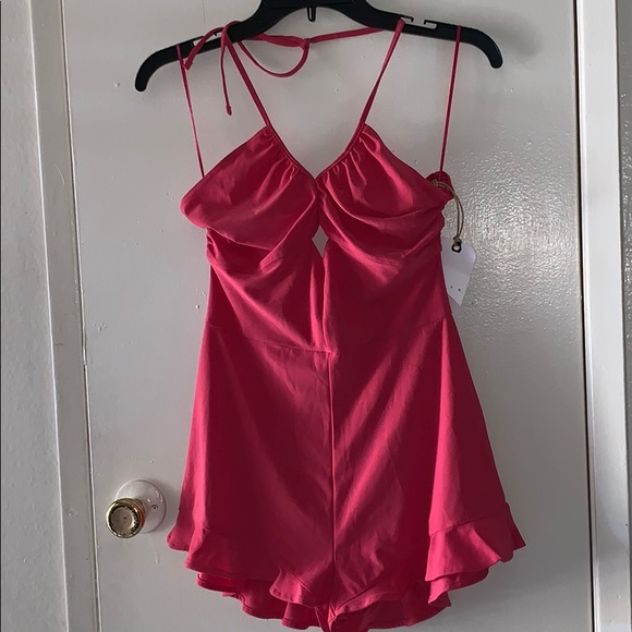 💚Leith Pink Halter Romper Shorts - Picture 3 of 7